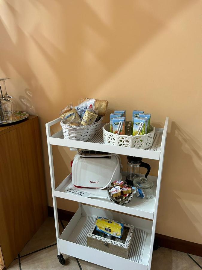 Casa Vacanza Tindara Appartement Civitavecchia Buitenkant foto